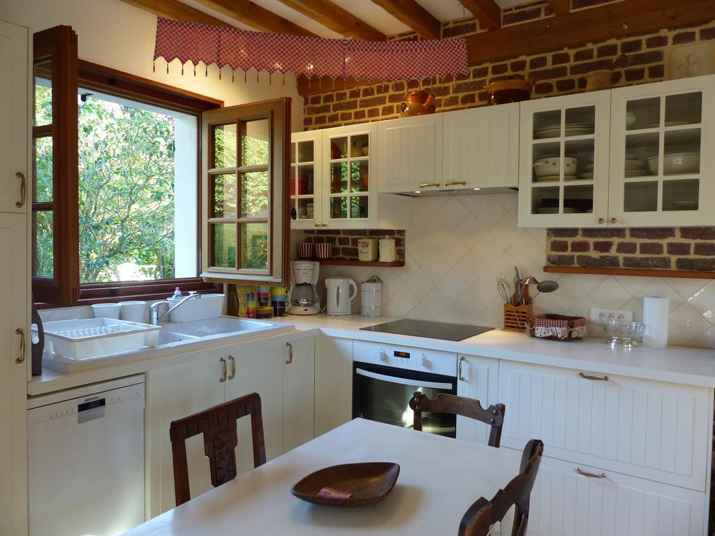 La Flore De Lys, Cottage Ideal Pour 2 Adultes Et 2 Enfants Saint-Jouin-Bruneval ห้อง รูปภาพ