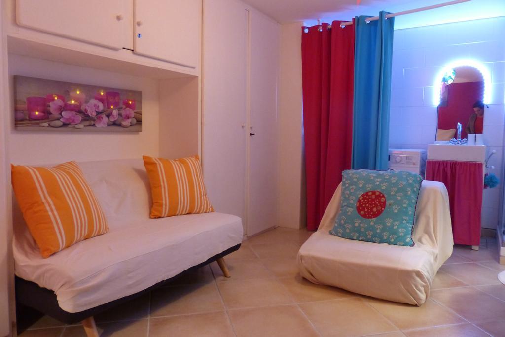 La Flore De Lys, Cottage Ideal Pour 2 Adultes Et 2 Enfants Saint-Jouin-Bruneval ภายนอก รูปภาพ